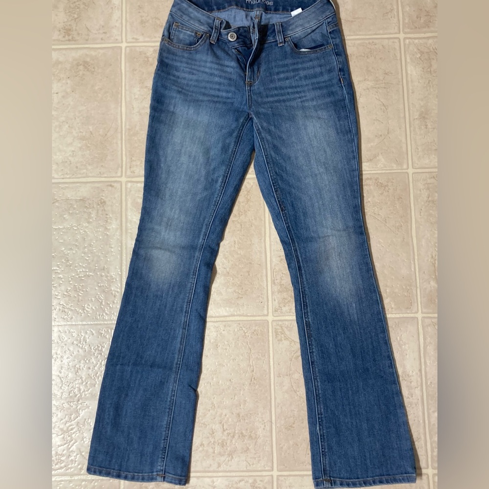 Maurices jeans size 2 reg